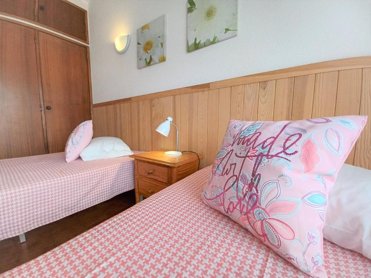 Castelos Beach Apartment 1 ปอร์ติเมา ภายนอก รูปภาพ